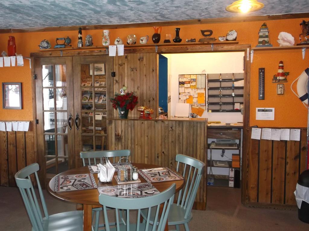 Haileybury Beach Motel Екстер'єр фото
