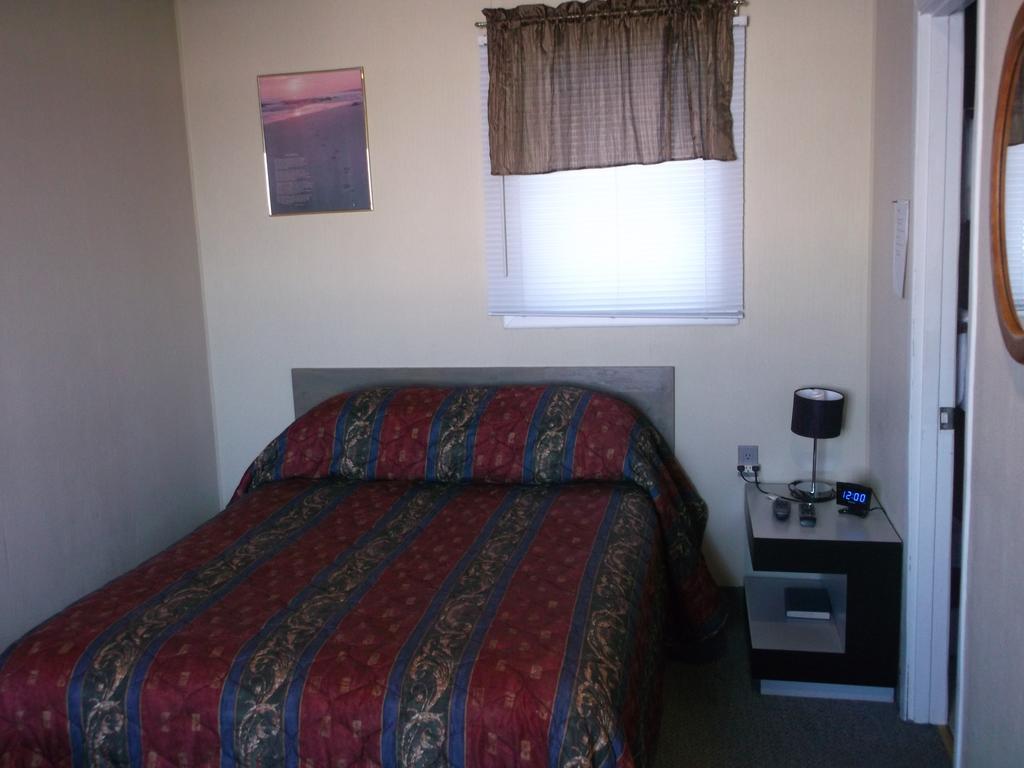 Haileybury Beach Motel Номер фото