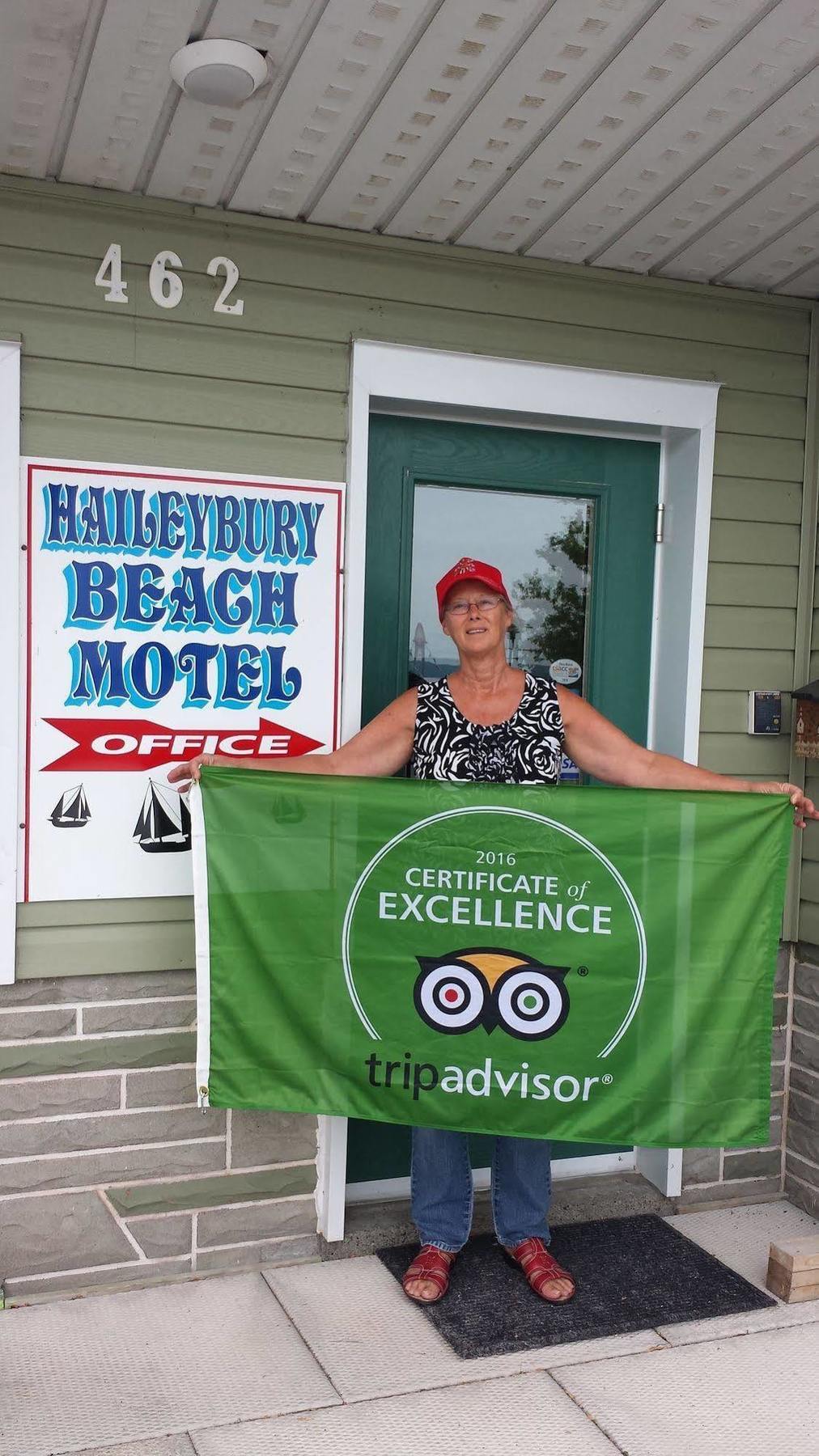 Haileybury Beach Motel Екстер'єр фото